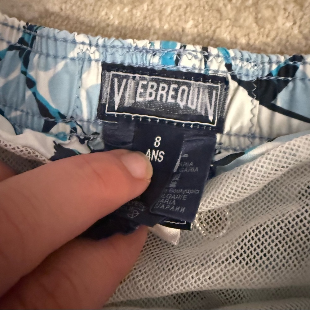 Vilebrequin Boys Shark Print Swim Trunks - Size 8 - Picture 2 of 3